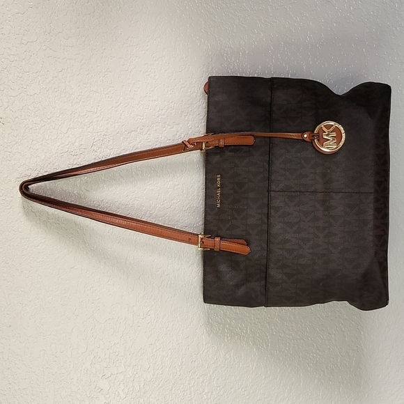 MICHAEL MICHAEL KORS VOYAGER MEDIUM LOGO TOTE BAG - Picture 3 of 13